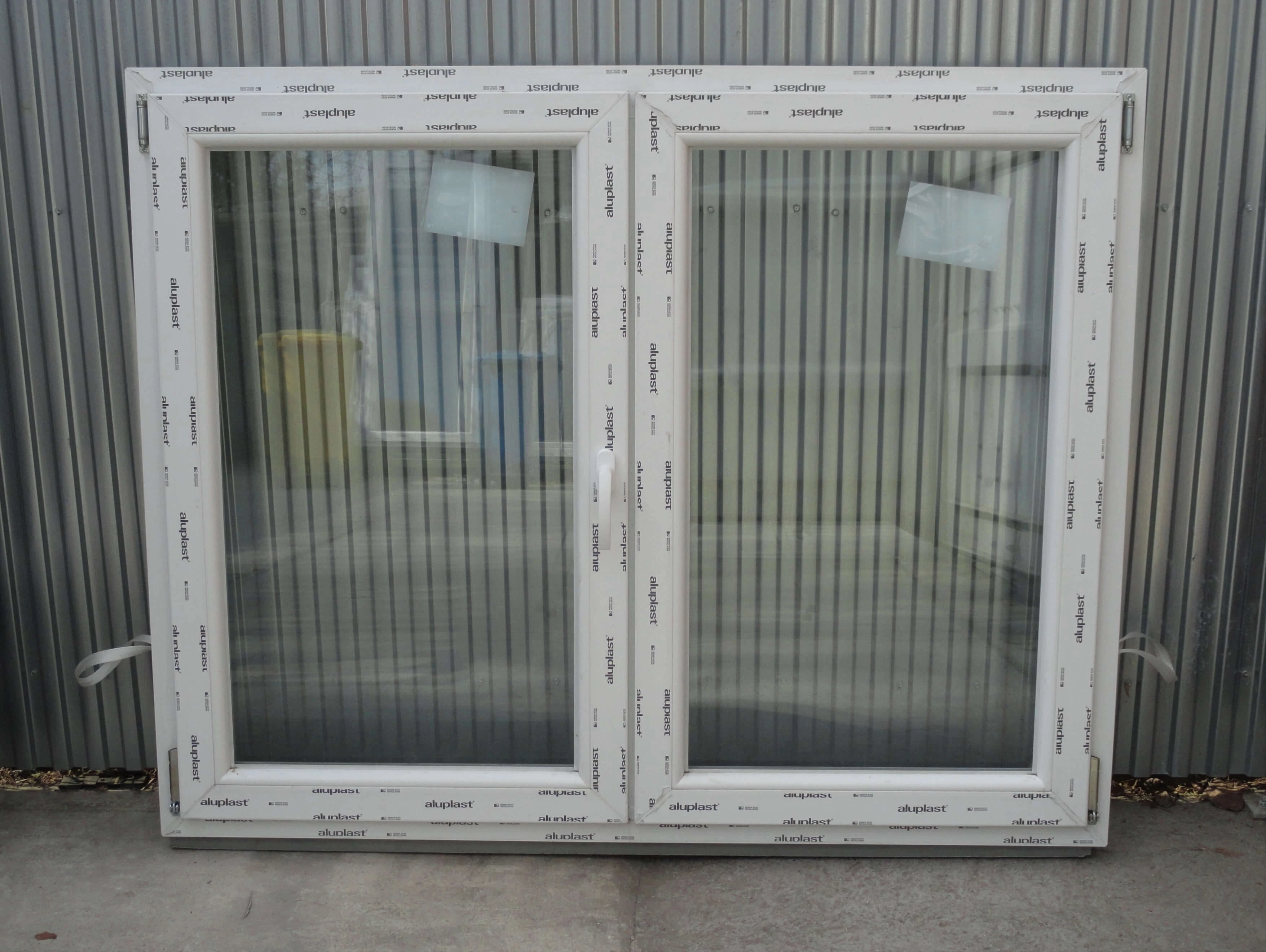 150x120 Kétszárnyú bukó/nyíló műanyag ablak BAL (Aluplast Siegenia) - (Gyártási mérete: 148x118cm)