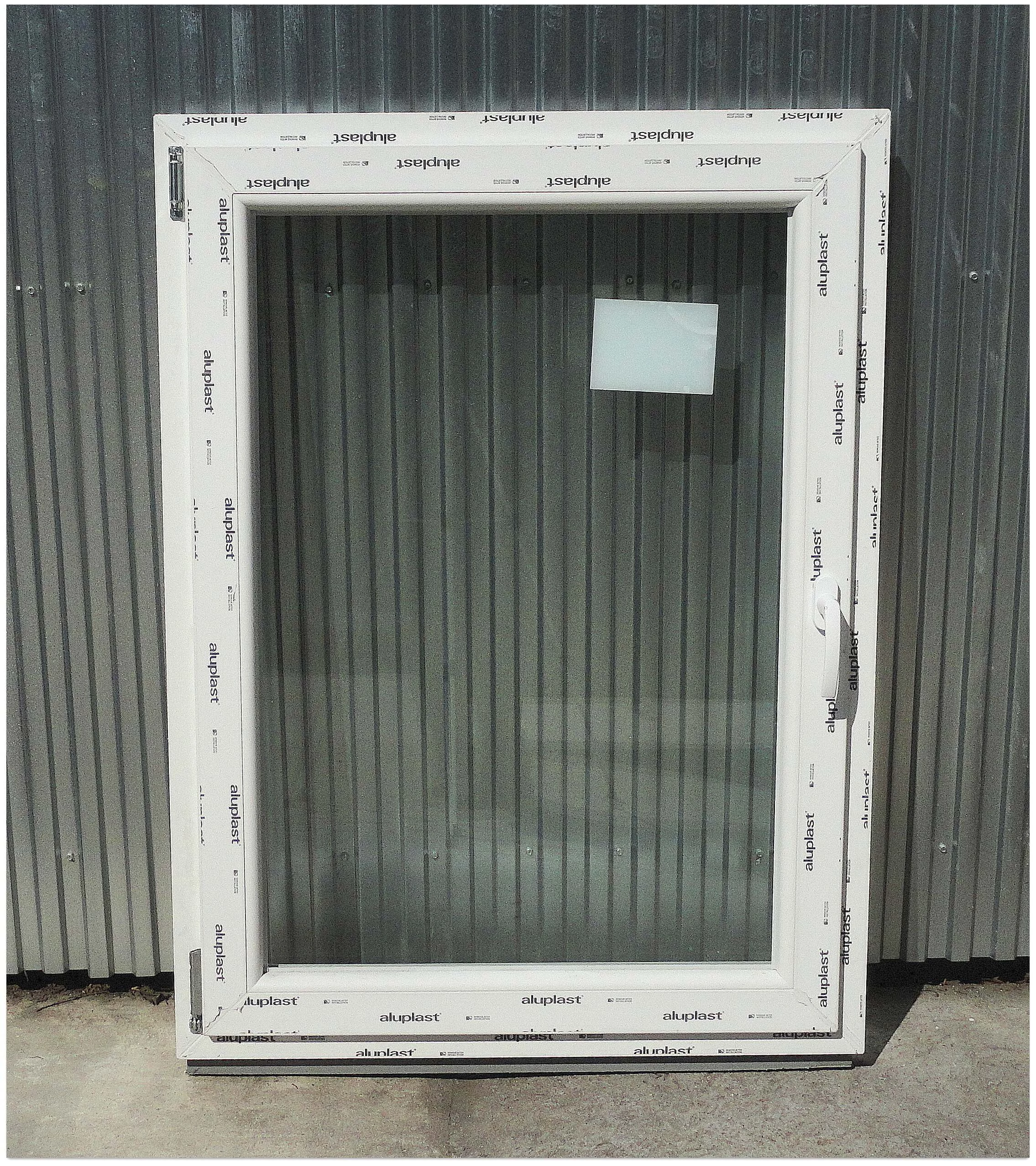 90x120 Bukó / nyíló műanyag ablak BAL (Aluplast Siegenia) - (Gyártási mérete: 88x118cm)